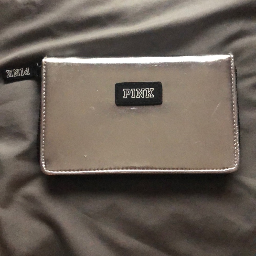Pink®️ Wallet
